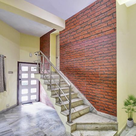 Hotel O R A Homestay Near Acropolis Mall كولكاتا المظهر الخارجي الصورة